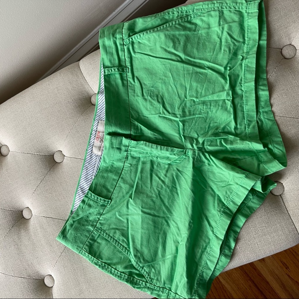 GREEN J CREW SHORTS